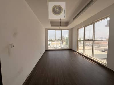 5 Bedroom Villa for Rent in Al Jazzat, Sharjah - WhatsApp Image 2026-07-14 at 1.48. 03 PM. jpeg 5 Bedroom Villa for Rent in Al Jazzat, Sharjah - WhatsApp Image 2026-07-14 at 1.48. 03 PM. jpeg