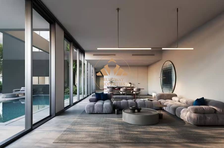 9 unit livingroom1. jpg