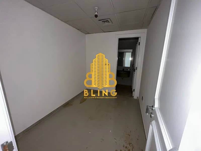 18 847928316-1066x800. webp