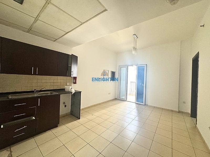 VACANT | MID FLOOR | POOL GYM | PERFECR FOR FAMILY VACANT | MID FLOOR | POOL GYM | PERFECR FOR FAMILY