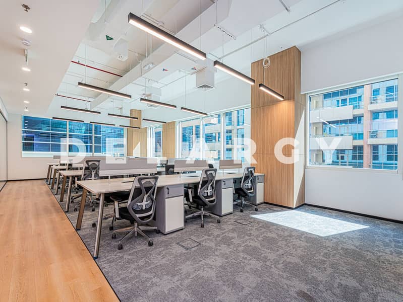 5 Parkings | Grade A | Luxurious Office 5 Parkings | Grade A | Luxurious Office
