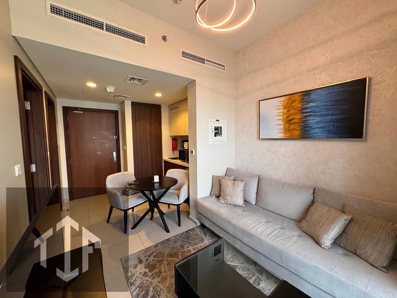 10 4. jpeg