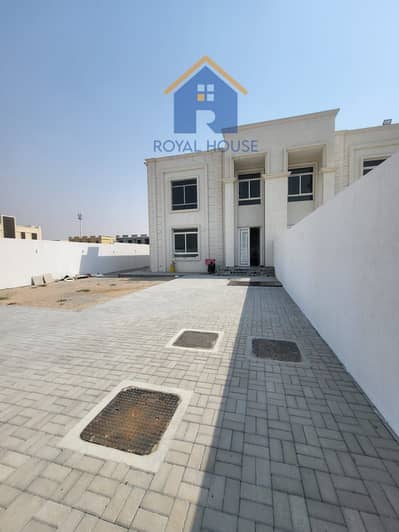 4 Schlafzimmer Villa zum zur Miete in Al Tay East, Sharjah - WhatsApp Image 2026-07-14 at 2.06. 31 PM (1). jpeg 4 Schlafzimmer Villa zum zur Miete in Al Tay East, Sharjah - WhatsApp Image 2026-07-14 at 2.06. 31 PM (1). jpeg