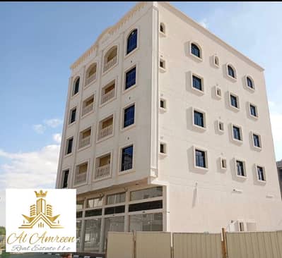 10+ Camere Building in Vendita a Al Alia, Ajman - 8b317764-5e67-4ff5-a161-17bb5f023e72. jpg 10+ Camere Building in Vendita a Al Alia, Ajman - 8b317764-5e67-4ff5-a161-17bb5f023e72. jpg