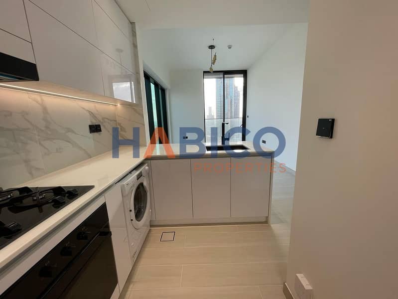 4 fc28adaf-70b1-42d1-bcad-fdf5a0438638. jpg