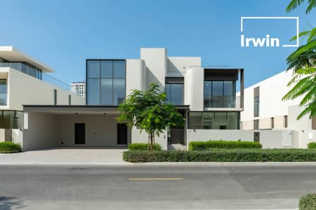 5 Bedroom Villa for Rent in Dubai Hills Estate, Dubai - Corner Unit | Next to Community Centre | Available