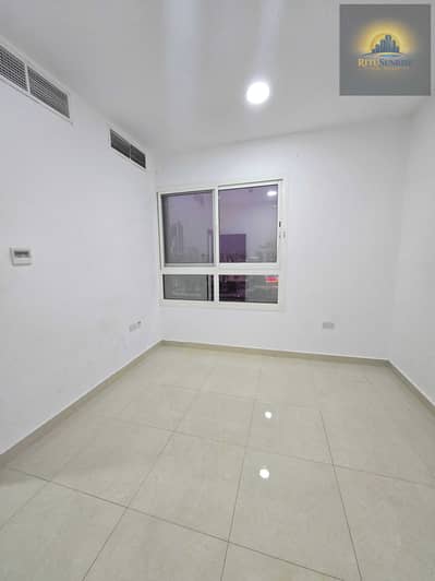 1 habitación Apartamento para en Alquiler en Airport Street, Abu Dhabi - 1000104095. jpg 1 habitación Apartamento para en Alquiler en Airport Street, Abu Dhabi - 1000104095. jpg