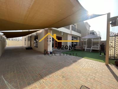 6 habitaciones Villa para en Alquiler en Hoshi, Sharjah - 0b256fcd-b7f2-4ad1-8583-b88c64ddd890. jpeg