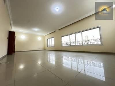 4 habitaciones Apartamento para en Alquiler en Al Muroor, Abu Dhabi - 7a9b99aa-f4e6-4c6d-a53d-1a1cbd4f9759. jpg 4 habitaciones Apartamento para en Alquiler en Al Muroor, Abu Dhabi - 7a9b99aa-f4e6-4c6d-a53d-1a1cbd4f9759. jpg