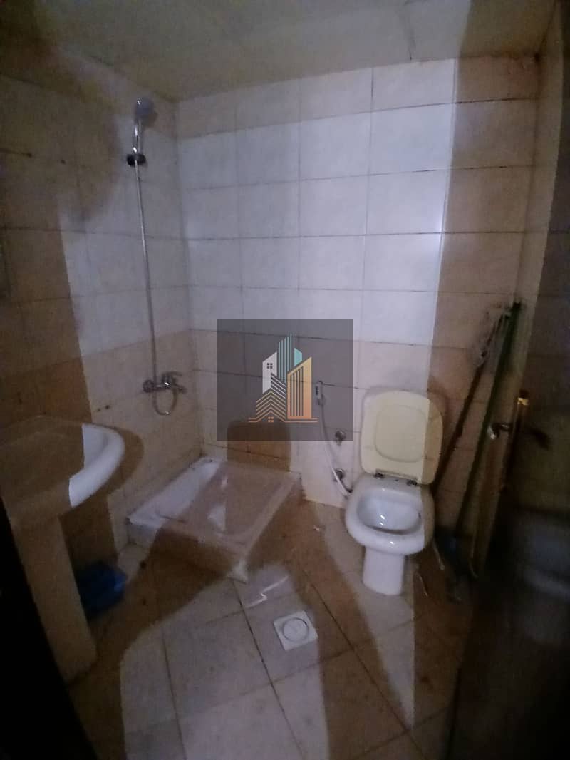 6 70649. jpg