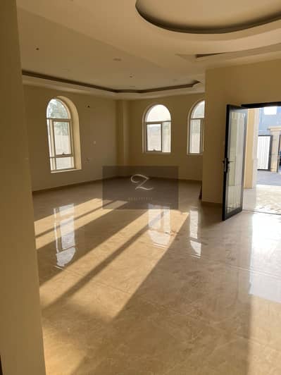 5 Bedroom Villa for Sale in Al Azra, Sharjah - c68eeda4-91ff-4a27-8126-8e1724ebded5. jpg 5 Bedroom Villa for Sale in Al Azra, Sharjah - c68eeda4-91ff-4a27-8126-8e1724ebded5. jpg