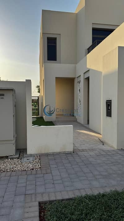 4 Schlafzimmer Villa zum zur Miete in Town Square, Dubai - 2. jpeg