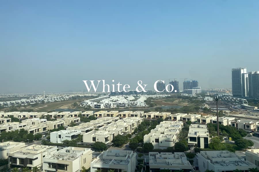 Golf Course View | Closed Kitchen | Vacant Golf Course View | Closed Kitchen | Vacant