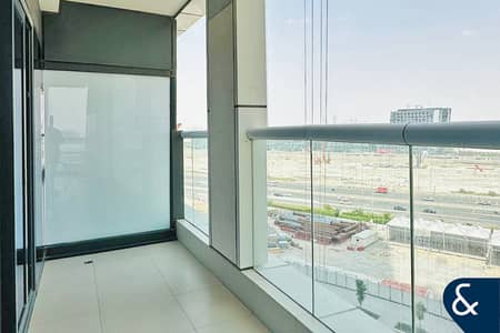 2 Bedroom Flat for Sale in Business Bay, Dubai - Vacant | Furnished | Large Layout | Modern