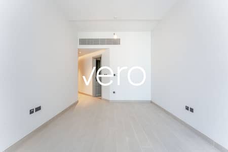 Studio for Rent in Business Bay, Dubai - Flexible Cheques | Modern Studio | Prime Location