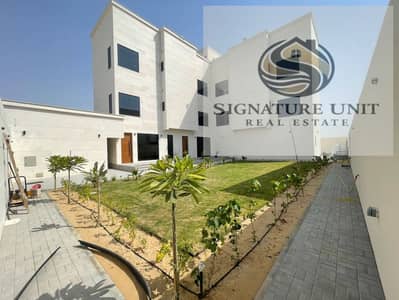 7 habitaciones Villa para en Alquiler en Al Awir, Dubai - Villa en Al Awir, 7 dormitorios, 400000 AED - 15551667