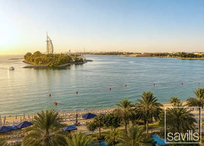 3 Bedroom Apartment for Sale in Palm Jumeirah, Dubai - Fully Upgraded | Beach Access | Spacious Layout