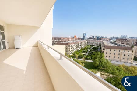 2 Bedroom Apartment for Sale in Motor City, Dubai - 2 Bedrooms | Garden facing | Vacant
