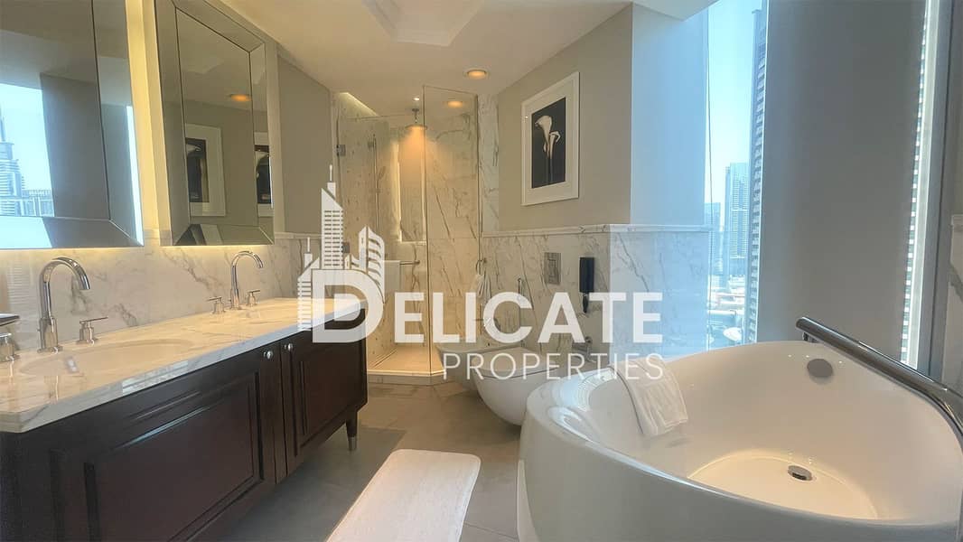 22 Master Bedroom's Washroom. jpg