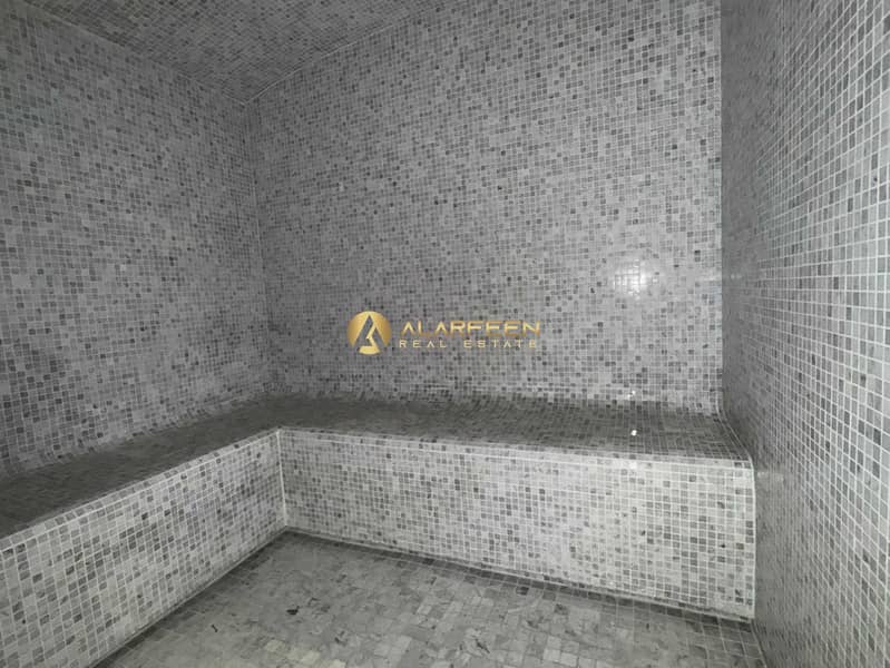 22 Steam Room. jpg. jpeg