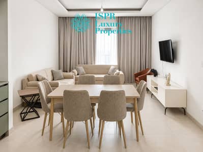 شقة 1 غرفة نوم للايجار في الوصل، دبي - Living room. png شقة 1 غرفة نوم للايجار في الوصل، دبي - Living room. png