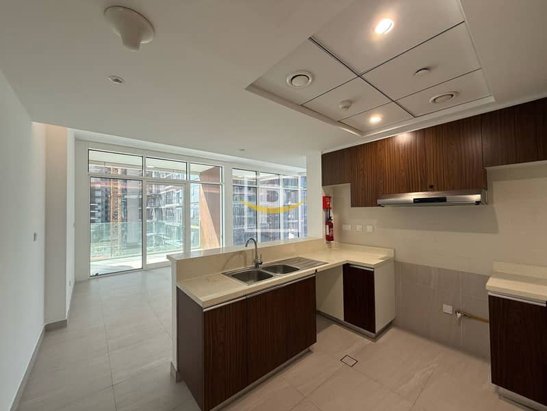 Freehold 2 Bed | Ready to Movein | Prime Location Freehold 2 Bed | Ready to Movein | Prime Location
