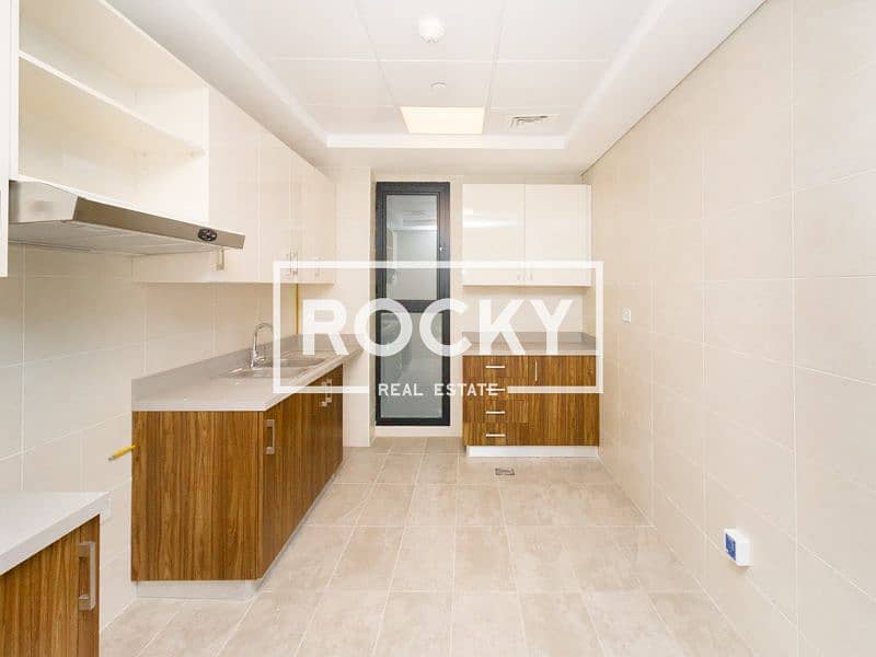 6 Deira - Dubai Creek Plaza - Apartment (31 of 15). JPG