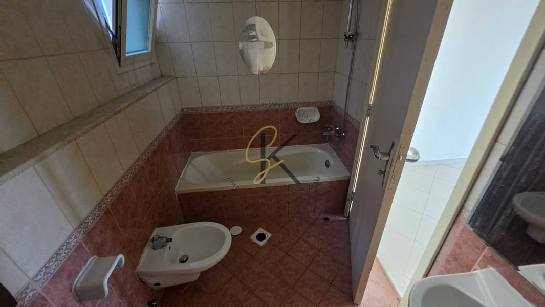 9 48402. jpg