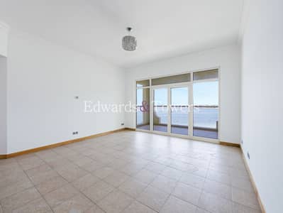 2 Bedroom Flat for Rent in Palm Jumeirah, Dubai - Spacious 2BR | Full Sea View | Available 19 Aug 2 Bedroom Flat for Rent in Palm Jumeirah, Dubai - Spacious 2BR | Full Sea View | Available 19 Aug