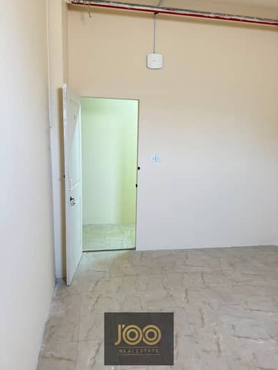 Labour Camp para en Alquiler en Al Jurf, Ajman - WhatsApp Image 2026-07-14 at 9.44. 46 PM (3). jpeg Labour Camp para en Alquiler en Al Jurf, Ajman - WhatsApp Image 2026-07-14 at 9.44. 46 PM (3). jpeg