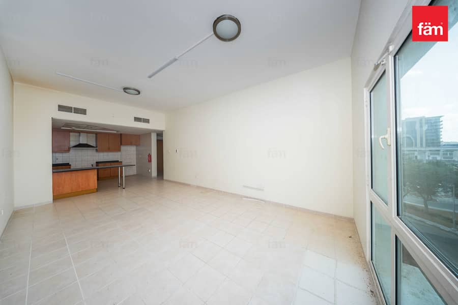 Largest Type B Layout | Walk To Metro | Vacant Largest Type B Layout | Walk To Metro | Vacant