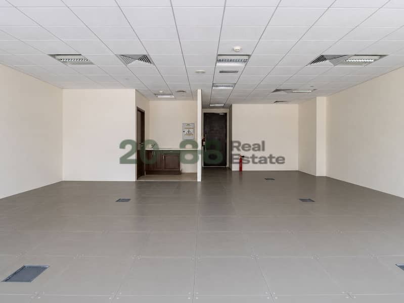 5 Office3. jpg