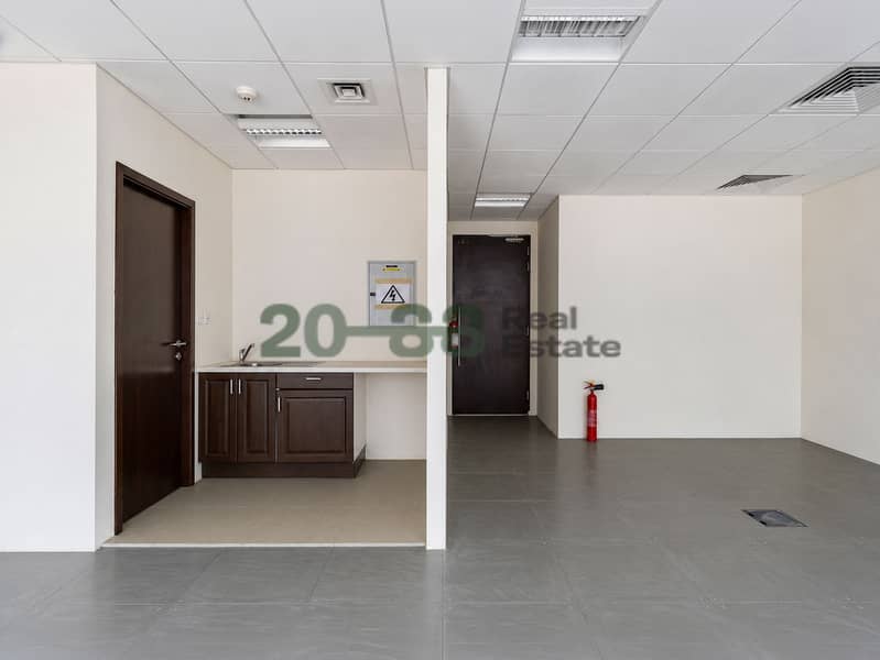 7 Office6. jpg