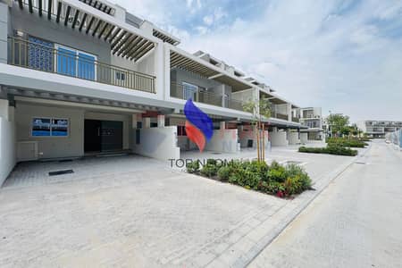 4 Bedroom Townhouse for Rent in DAMAC Hills 2 (Akoya by DAMAC), Dubai - READY TO MOVE - 4BR - MODERN LIVING