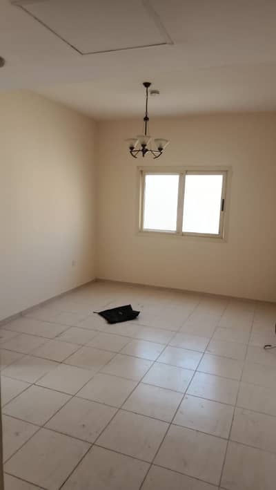1 Bedroom Apartment for Rent in Muwaileh, Sharjah - WhatsApp Image 2026-07-15 at 1.54. 18 PM (1). jpeg 1 Bedroom Apartment for Rent in Muwaileh, Sharjah - WhatsApp Image 2026-07-15 at 1.54. 18 PM (1). jpeg