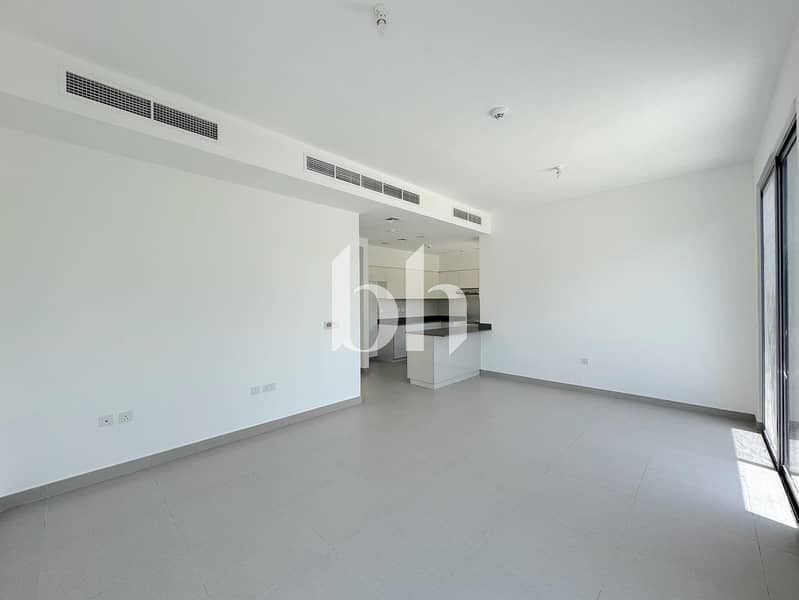 4 Image 0