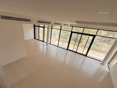 Villa de 5 chambres à à vendre à DAMAC Hills, Dubai - 1. png