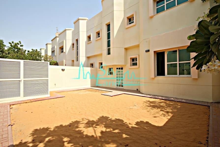 1 Month Free|Well Maintained 3 bed|Large Garden 1 Month Free|Well Maintained 3 bed|Large Garden