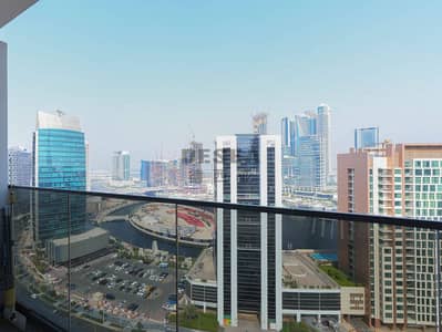 Studio for Rent in Business Bay, Dubai - High Floor | Community View | Vacant