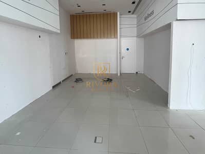 محل تجاري  للايجار في بر دبي، دبي - WhatsApp Image 2026-07-15 at 13.39. 17 (1). jpeg