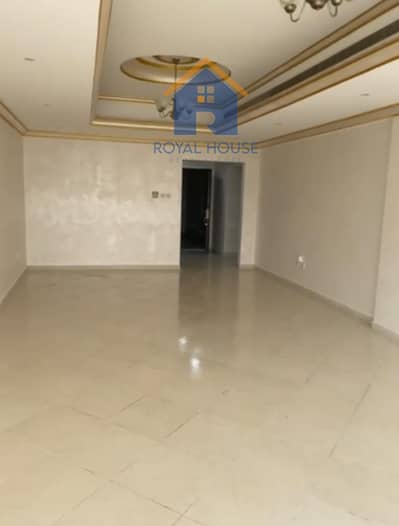 3 Bedroom Flat for Sale in Al Khan, Sharjah - IMG-20251126-WA0118. jpg 3 Bedroom Flat for Sale in Al Khan, Sharjah - IMG-20251126-WA0118. jpg