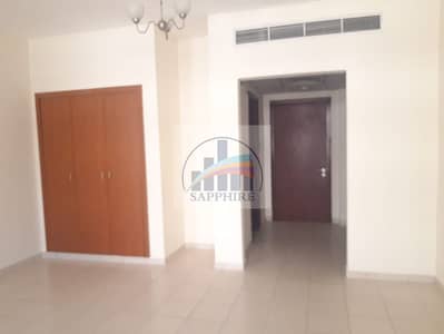 Studio te Huur in International City, Dubai - WhatsApp Image 2020-12-10 at 10.31. 24 AM. jpeg Studio te Huur in International City, Dubai - WhatsApp Image 2020-12-10 at 10.31. 24 AM. jpeg