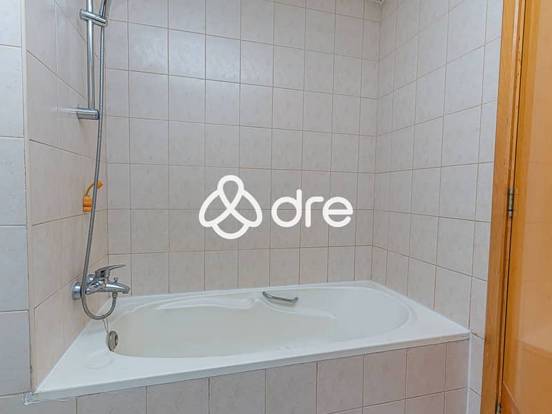 11 DRE04945-Edit. JPG