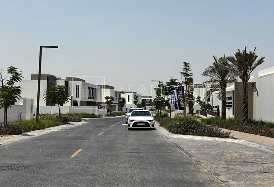 13 Tilal AL Furjan 224-13. jpg
