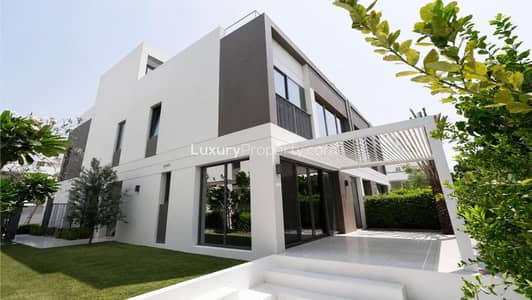 5 Bedroom Villa for Rent in Tilal Al Ghaf, Dubai - Landscaped | Extended | Close to Pool
