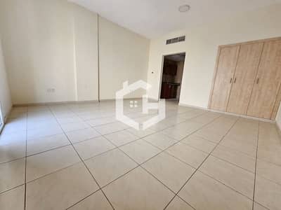 Studio de  à à vendre à International City, Dubai - WhatsApp Image 2026-05-05 at 11.48. 13 (2). jpeg