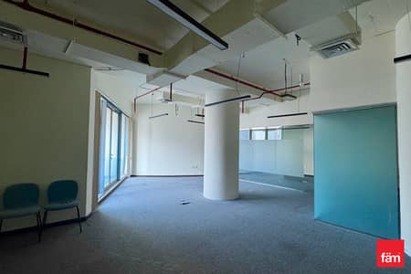 Office para en Alquiler en Business Bay, Dubai - Oficina en Business Bay,DAMAC Business Tower, 200000 AED - 15842063 Office para en Alquiler en Business Bay, Dubai - Oficina en Business Bay,DAMAC Business Tower, 200000 AED - 15842063