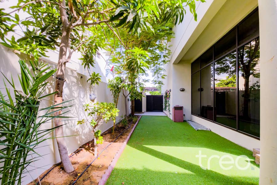 3 2F136B Topanga, Damac Hills1_15. jpg