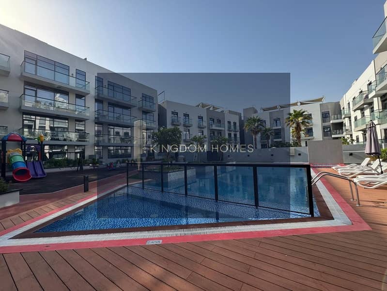 5 11_Pool-View-3. jpg