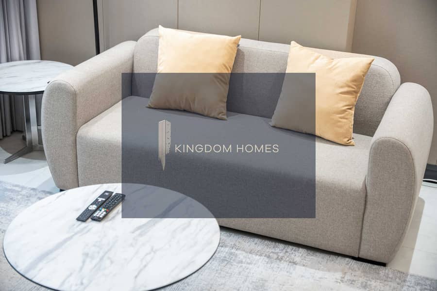 8 08_Sofa_Detail. jpg
